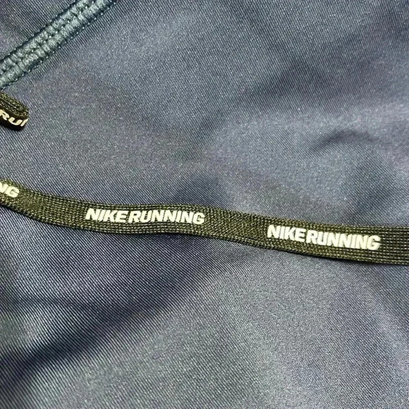🩷 Nike Dry Fit Crop Leggings - Picture 5 of 9